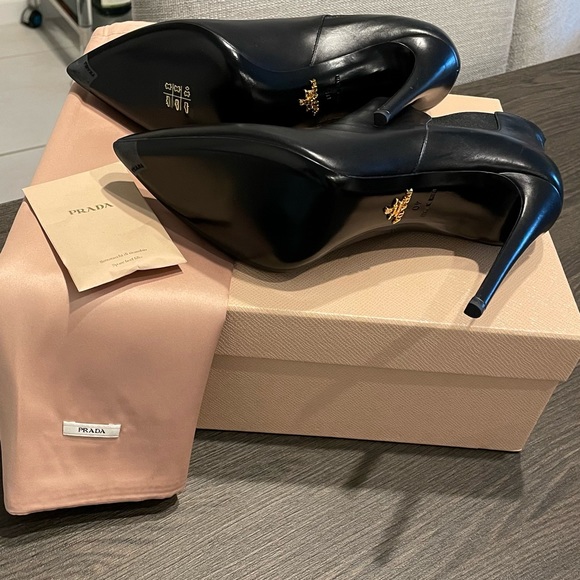 Prada booties size 40 - Picture 5 of 10